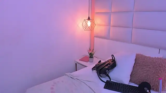 Sofia clk online show from 01-12-26, 03:02