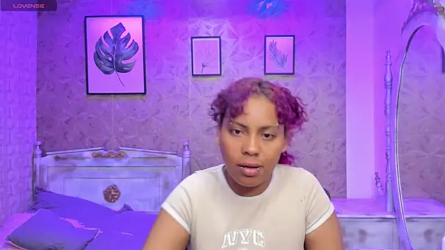 Snapshot of Sofia_clk chatting on 05-14-26, 03:03 Sofia clk online show from 05-14-26, 03:03