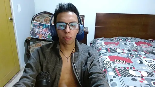 DavTwink3100 online show from 12-22-25, 01:39