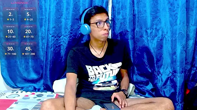 DavTwink3100 online show from 02-17-26, 02:09