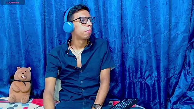 DavTwink3100 online show from 03-15-26, 02:07