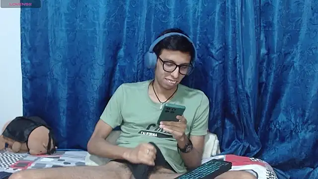 DavTwink3100 online show from 04-05-26, 01:56