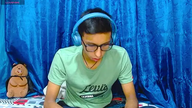 DavTwink3100 online show from 03-04-26, 01:35