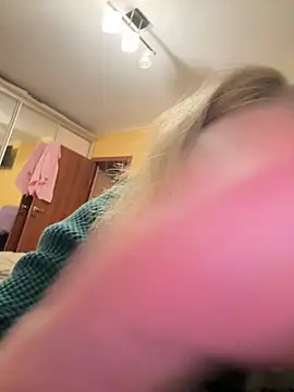 Amelia-Diamond online show from 11-28-25, 08:31