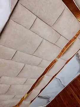 Emiliano Reyes online show from 11-17-25, 03:21