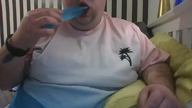 Tommybottoms online show from 10-18-25, 12:56