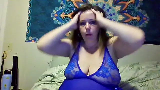 Snapshot of curvymaturemaryjane chatting on 07-24-26, 09:11 curvymaturemaryjane online show from 07-24-26, 09:11