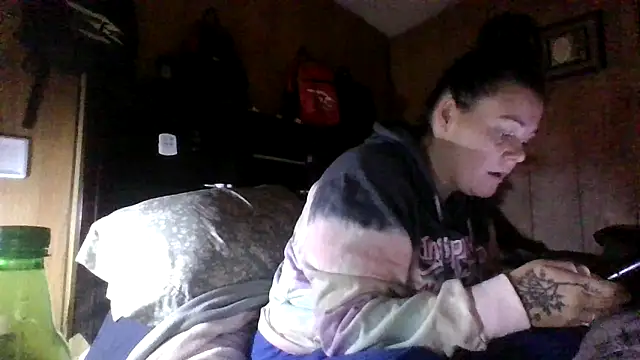 ravenlove1986 online show from 10-27-25, 10:11