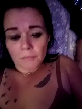 ravenlove1986 online show from 10-19-25, 07:38