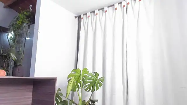 valeriahornier online show from 05-07-26, 11:52