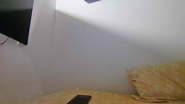 valeriahornier online show from 07-23-26, 11:55