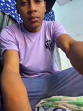 liam Brooks9 online show from 02-12-26, 01:00