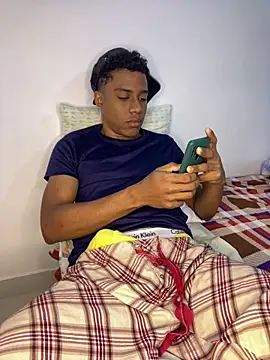 liam Brooks9 online show from 03-10-26, 01:15