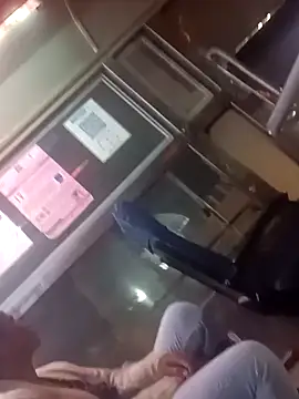 RNlov online show from 10-23-25, 03:54