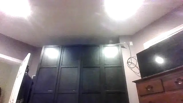 burby79 online show from 07-05-26, 03:11