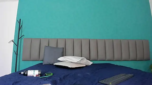 bonniie blue online show from 12-20-25, 04:48