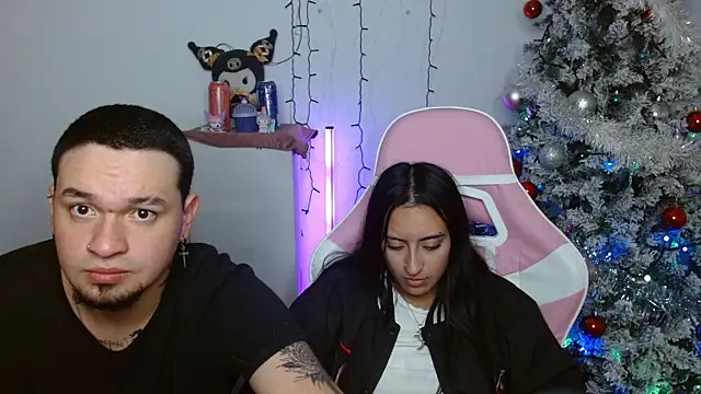 Snapshot of Neptuno_x chatting on 11-23-25, 05:39 Neptuno x online show from 11-23-25, 05:39