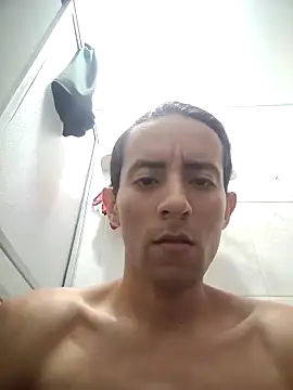 Perezadri online show from 10-18-25, 05:31