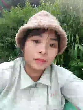 Squirrel-Pear online show from 11-03-25, 10:19