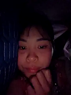 Squirrel-Pear online show from 10-24-25, 11:48