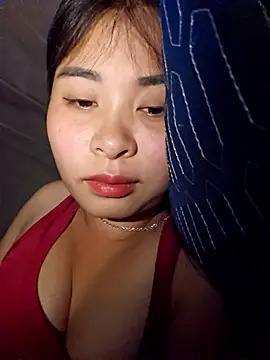 Squirrel-Pear online show from 12-20-25, 10:23