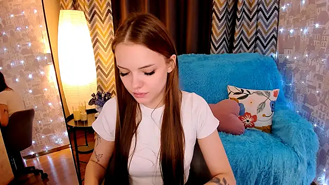 MelissaBell  online show from 11-27-25, 02:23