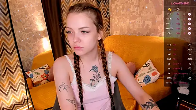 MelissaBell  online show from 06-27-26, 02:06