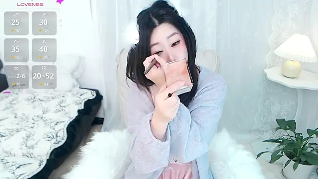 ninibaby-66 online show from 12-18-25, 10:02