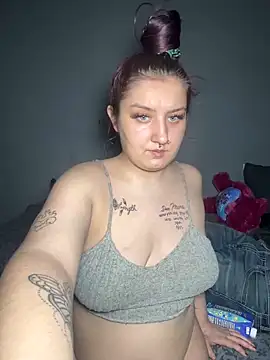 Kayliee420 online show from 02-07-26, 06:43