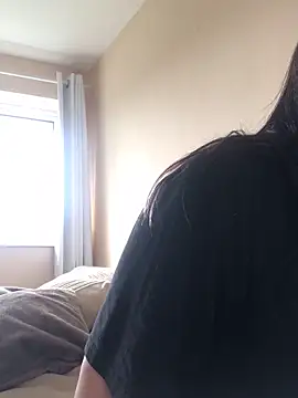 YourFrenchFeliciexo online show from 04-15-26, 02:32