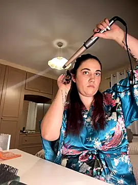 YourFrenchFeliciexo online show from 10-31-25, 06:15