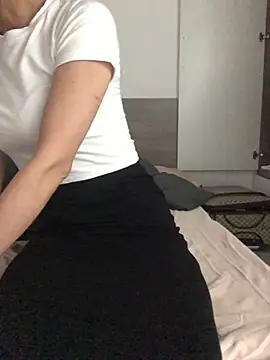 Snapshot of Kylie_beem chatting on 07-11-26, 08:36 Kylie beem online show from 07-11-26, 08:36