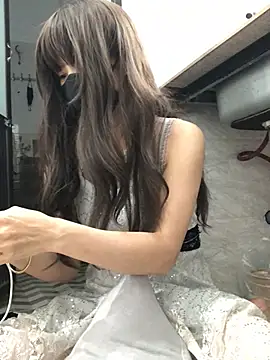 Kylie beem online show from 05-28-26, 03:25