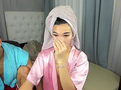 Snapshot of hardcocktwink chatting on 11-23-25, 04:50 hardcocktwink online show from 11-23-25, 04:50