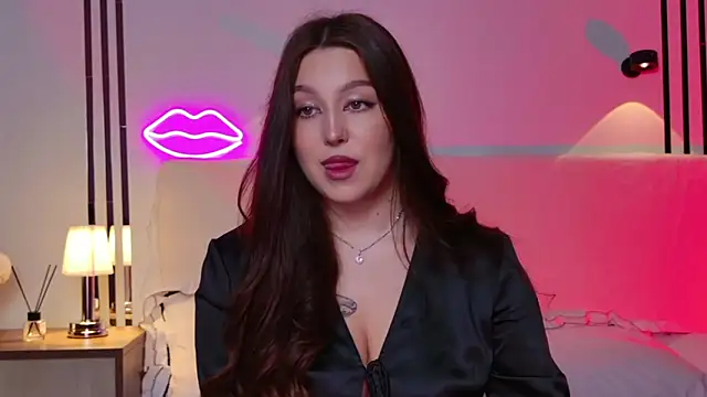  Tessa May  online show from 11-21-25, 12:31