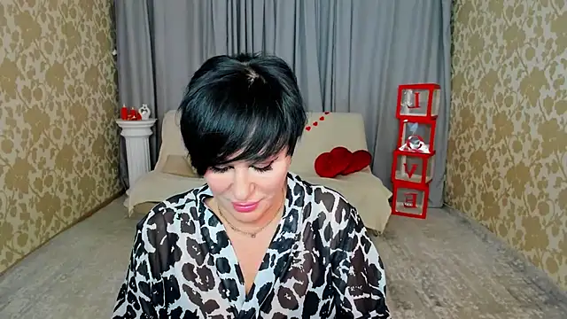 KiraTempt online show from 02-14-26, 07:36