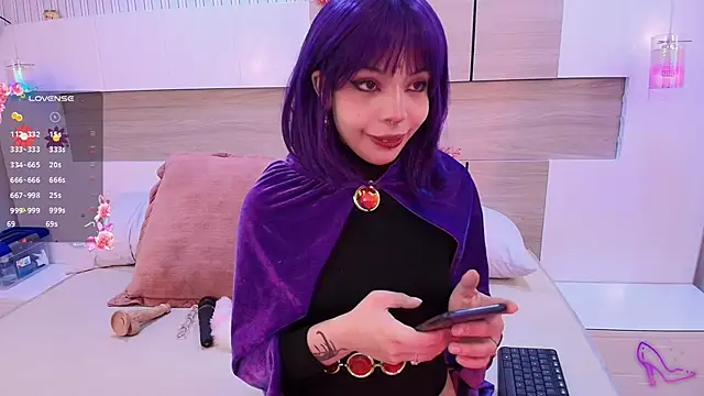 Kaoriabyss  online show from 11-15-25, 08:35