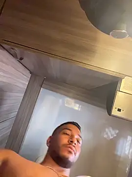 FreszX online show from 03-18-26, 03:57