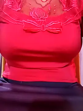 Snapshot of shakunthala96 chatting on 10-25-25, 02:44 shakunthala96 online show from 10-25-25, 02:44
