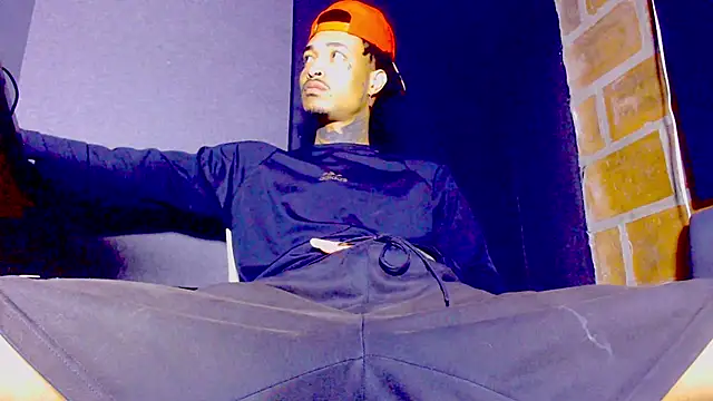 Anaconda larga online show from 02-13-26, 01:22