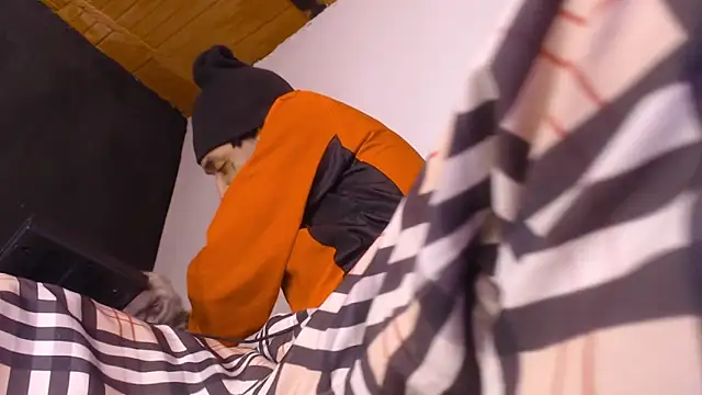 Anaconda larga online show from 04-17-26, 02:42