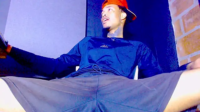 Anaconda larga online show from 02-14-26, 01:55