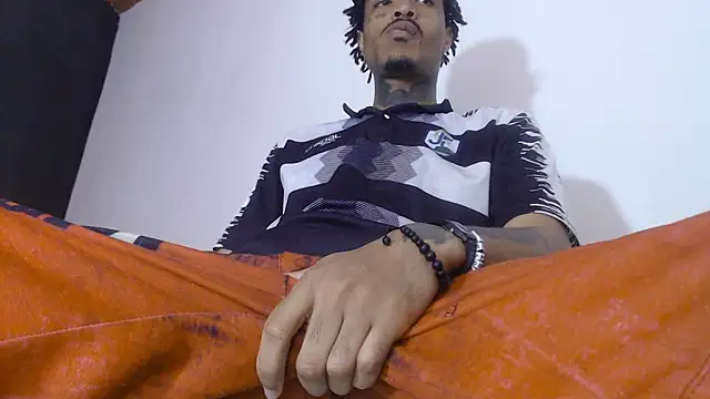 Anaconda larga online show from 04-02-26, 02:02