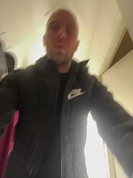 Rotteei1 online show from 03-29-26, 09:44