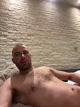 Rotteei1 online show from 11-15-25, 07:12