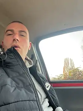 Rotteei1 online show from 11-22-25, 08:24