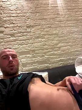 Rotteei1 online show from 11-15-25, 07:51