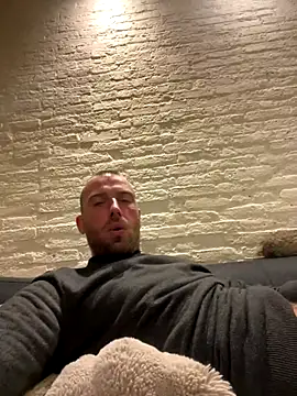 Rotteei1 online show from 11-20-25, 05:46