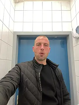 Rotteei1 online show from 04-14-26, 02:00