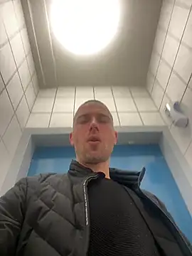 Rotteei1 online show from 04-13-26, 11:25